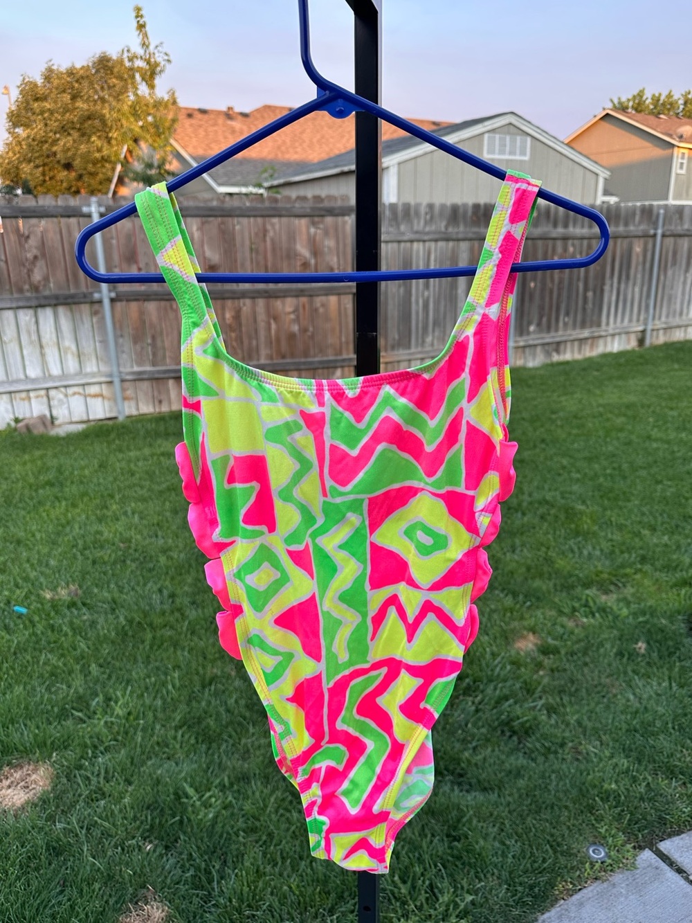 Carabella vintage girls swimsuit 9/10